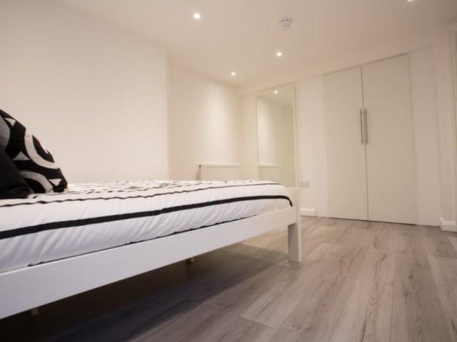 Apartment for rent in Kennington Cross, Greater London