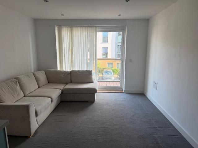 House for rent in Newtown, Reading
