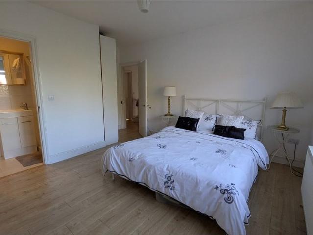 Apartment for rent in Addiscombe, Croydon