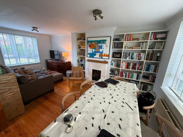 Apartment for rent in Ham, Greater London