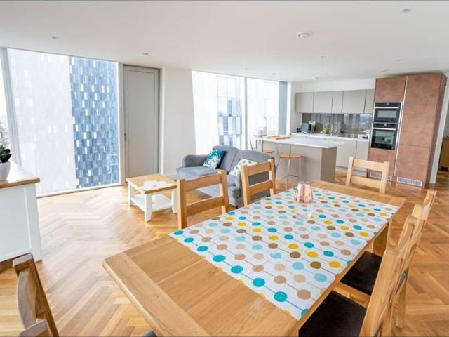 Apartment for rent in City Centre, Georgia