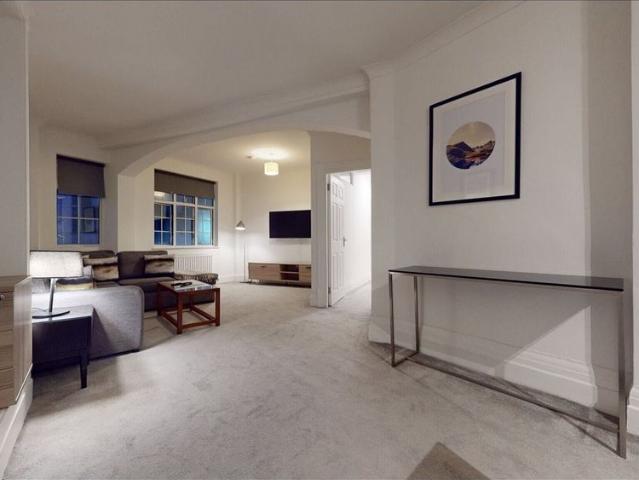 Apartment for rent in St. John's Wood, Greater London