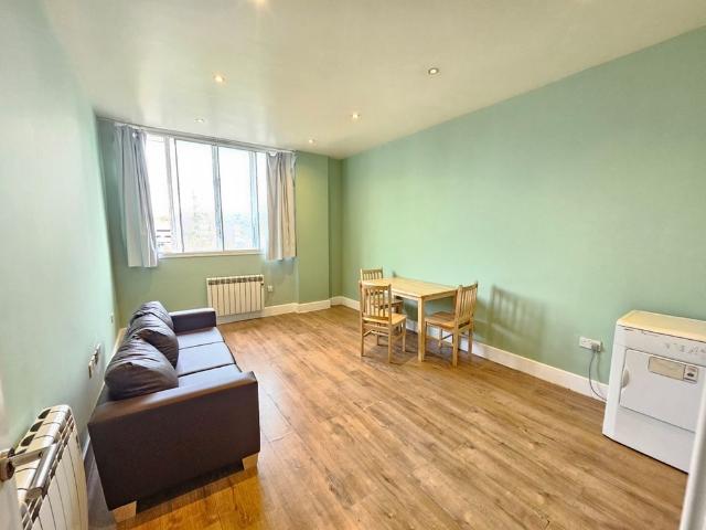 Apartment for rent in Spring Park, Isle Of Man