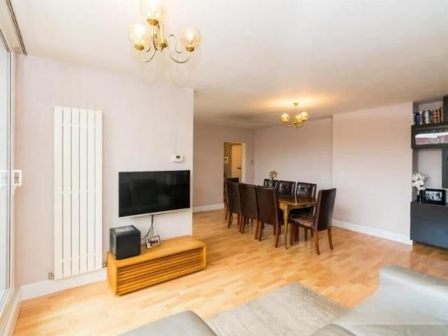 Apartment for rent in Hendon, Greater London