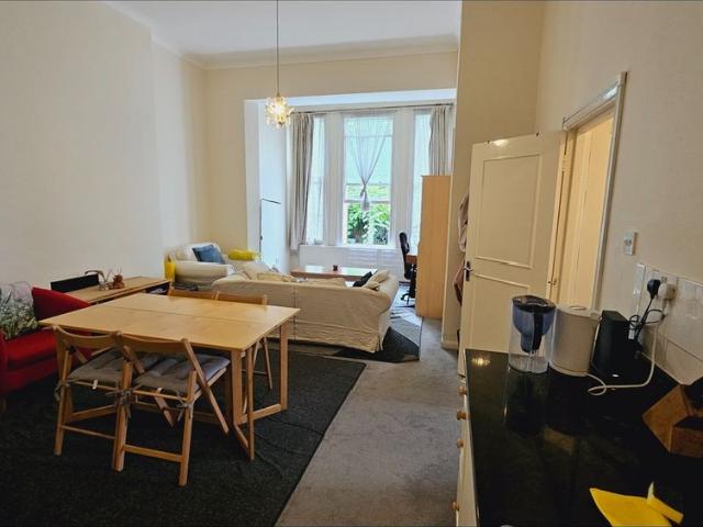 Apartment for rent in Earl's Court, Greater London
