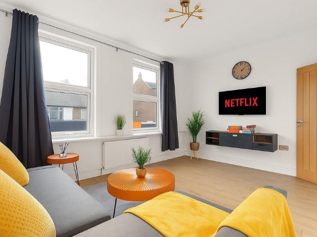 Apartment for rent in London Borough of Newham, Greater London