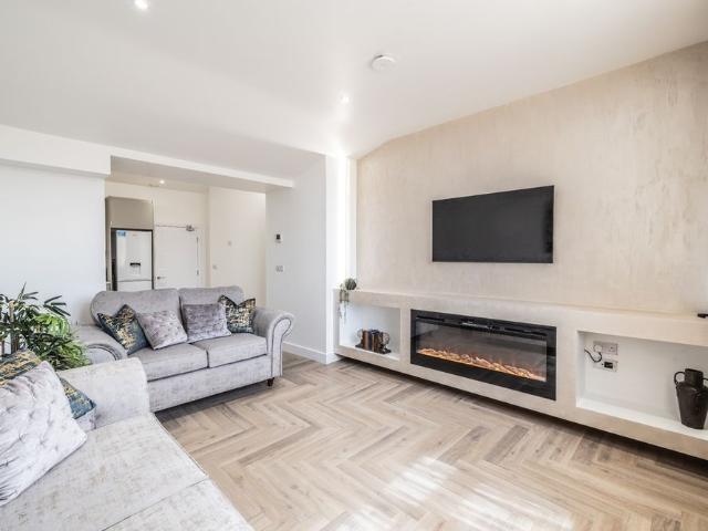 Apartment for rent in Black Friars, Old Wharf