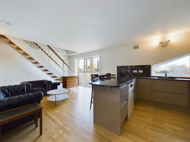 Apartment for rent in Rotherhithe, Greater London