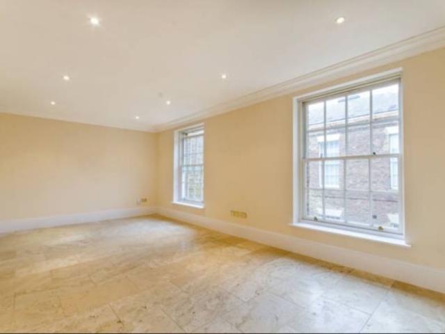 Apartment for rent in Cat Hill, Isle Of Man