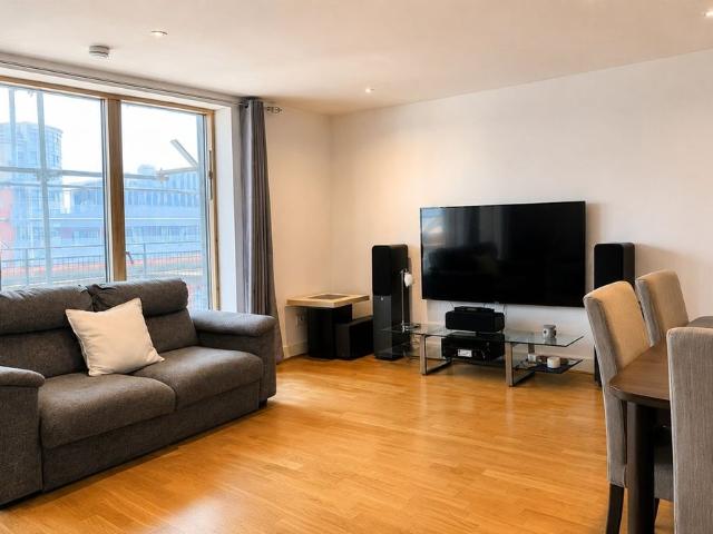 Apartment for rent in Newtown, Reading