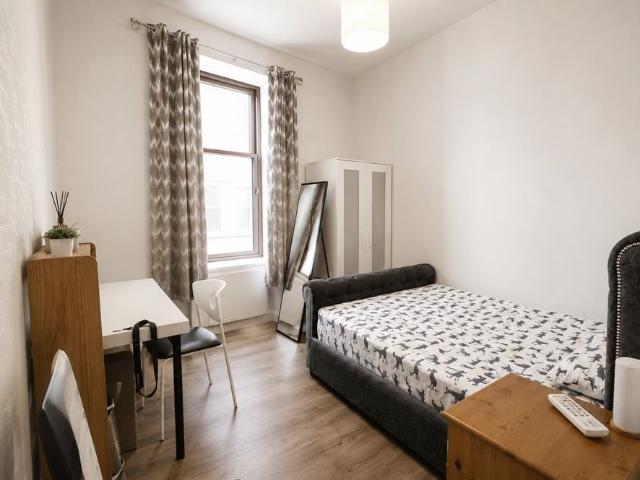 Apartment for rent in Merchant City, Scotland