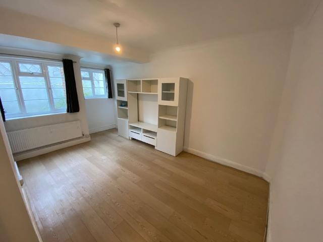Apartment for rent in Muswell Hill, Isle Of Man