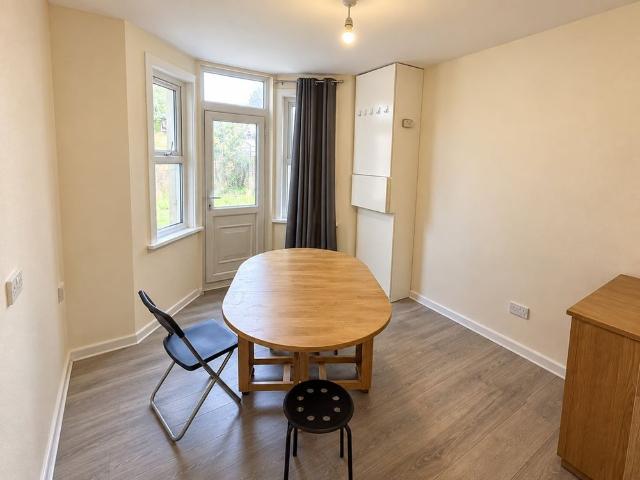 Apartment for rent in London Borough of Newham, Greater London