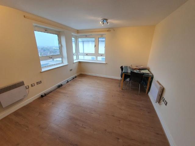 Apartment for rent in Gants Hill, Greater London