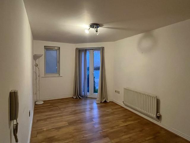 Apartment for rent in Park Central, Birmingham