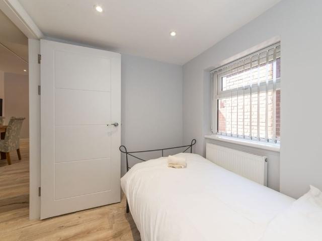 Apartment for rent in Newtown, Reading