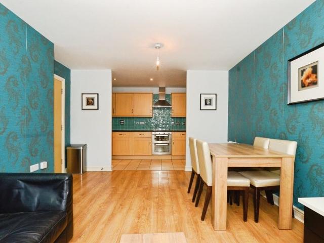 Apartment for rent in Lane, Greater London