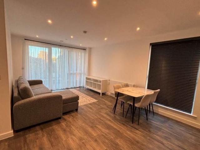 Apartment for rent in London Borough of Barking and Dagenham, Greater London