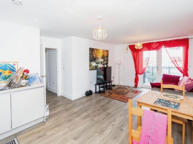 House for rent in The Polygon, City Of Southampton