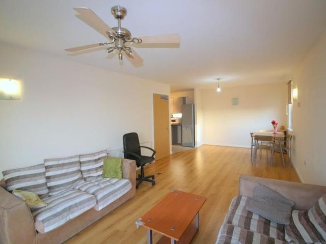 Apartment for rent in Gants Hill, Greater London
