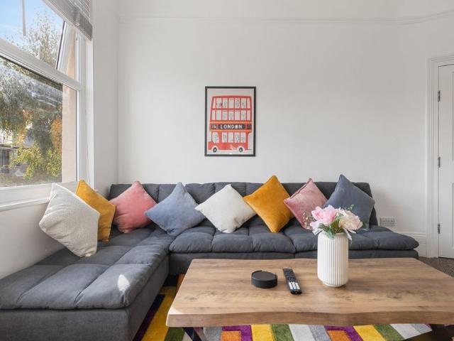Apartment for rent in Crouch End, Greater London