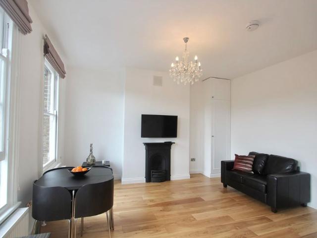 Apartment for rent in Dulwich, Greater London