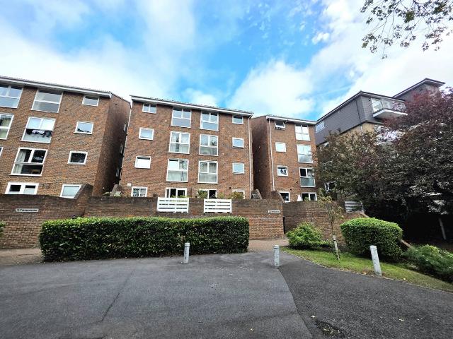 Apartment for rent in London Borough of Bromley, Greater London