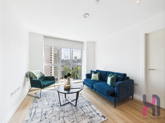 Apartment for rent in City Centre, Salford