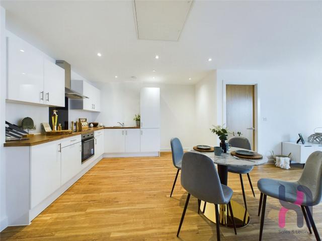 Apartment for rent in Wharfside, Trafford Park