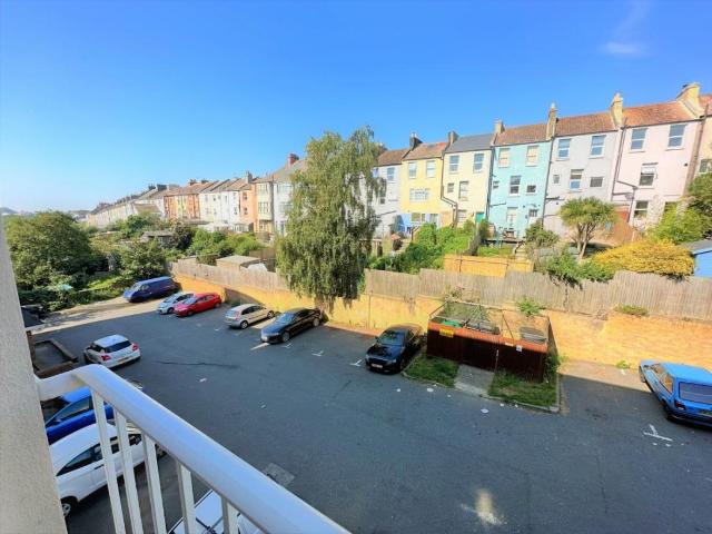 House for rent in Clive Vale, Guestling Green