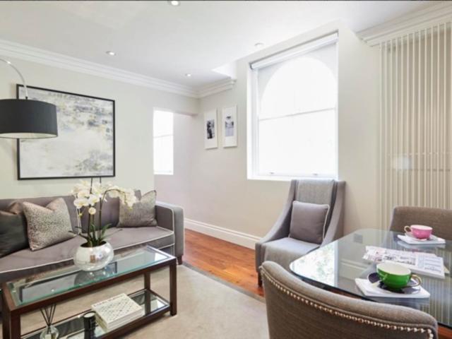 Apartment for rent in Bayswater, Greater London