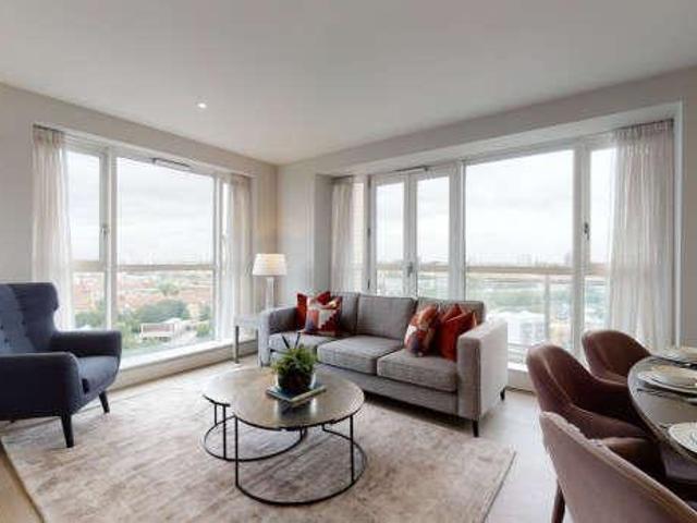 Apartment for rent in Canary Wharf, Greater London