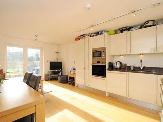 Apartment for rent in Shepherd's Hill, Crouch End