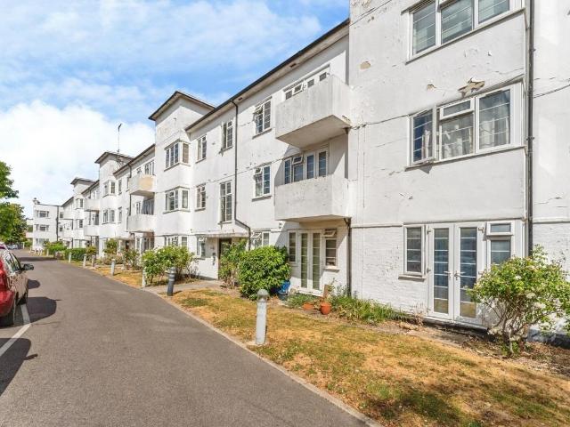 Apartment for rent in North Finchley, Greater London