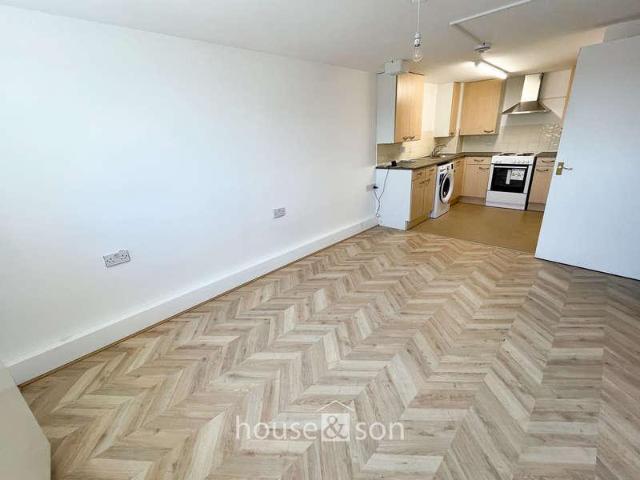 Apartment for rent in Talbot Village, Bournemouth