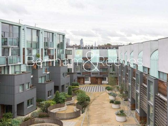 Apartment for rent in Highbury, Greater London