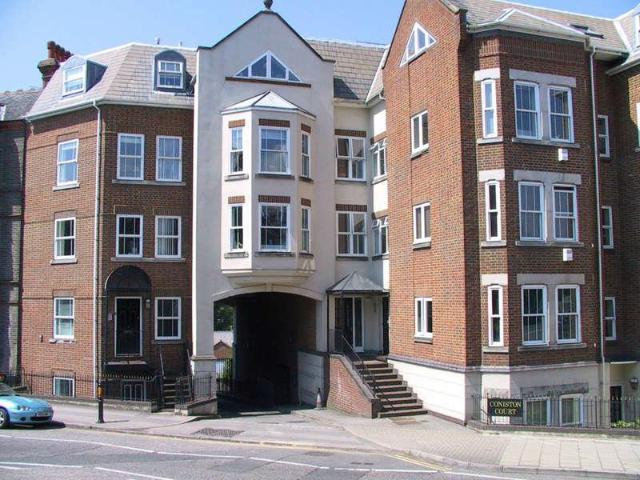 Apartment for rent in Kenton, Harrow On The Hill