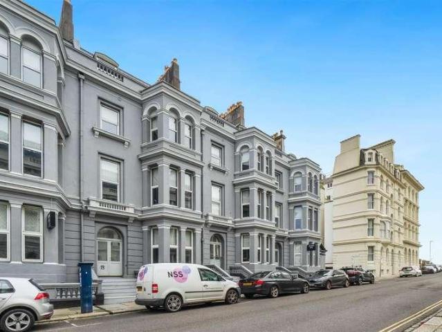 Apartment for rent in Millbay, Mount Wise
