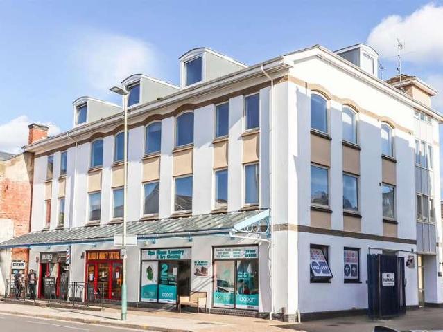 Apartment for rent in Golden Valley, Gloucestershire