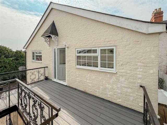 Apartment for rent in Forthampton, Worcestershire
