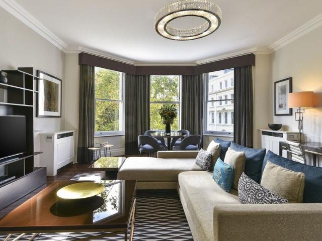 Apartment for rent in Brompton, Greater London