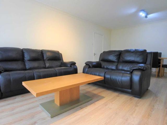 Apartment for rent in Belsize Park, Greater London