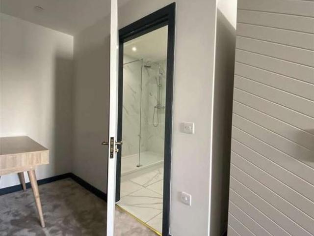 Apartment for rent in Calderstones