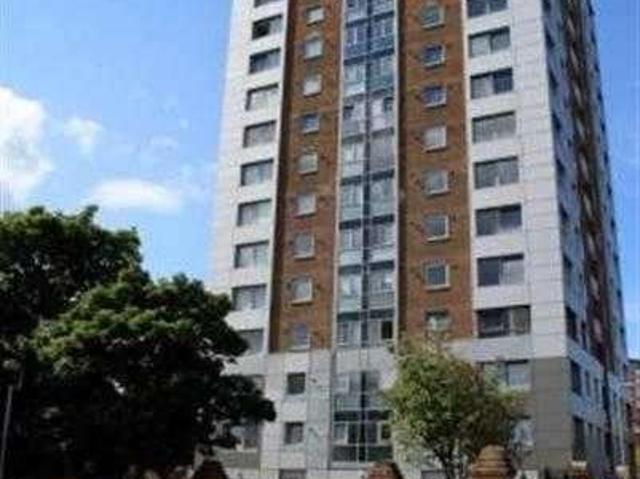 Apartment for rent in Calderstones