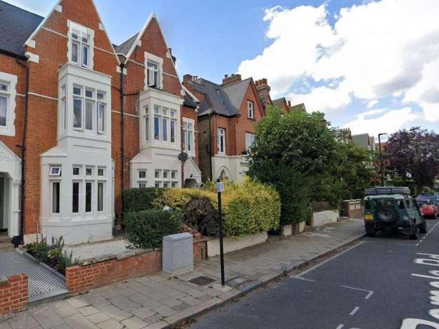 House for rent in Tulse Hill, Greater London