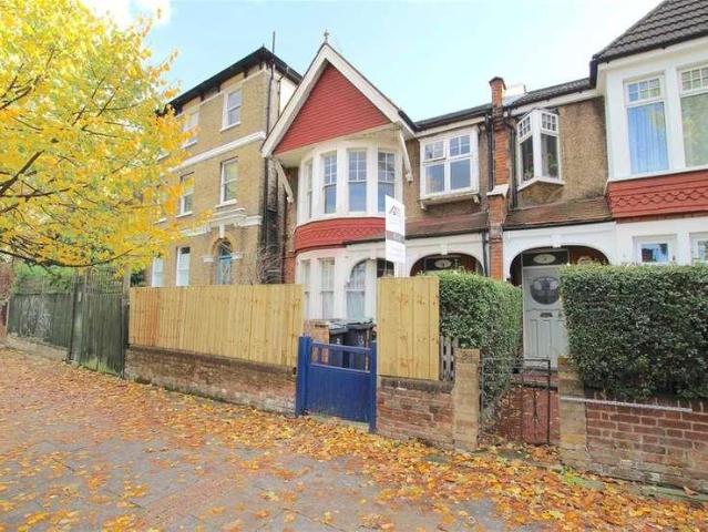 Apartment for rent in Muswell Hill, Greater London