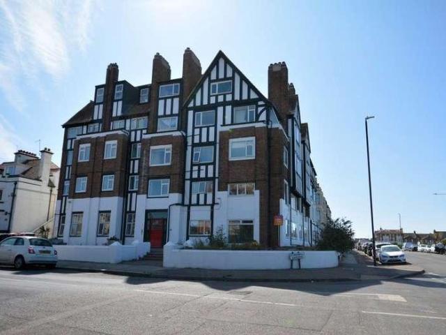 Apartment for rent in Cliftonville West, Acol