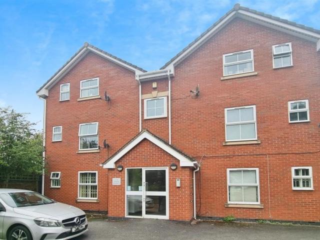 Apartment for rent in Copsewood, West Midlands
