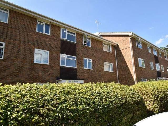 House for rent in Red Hill, Surrey