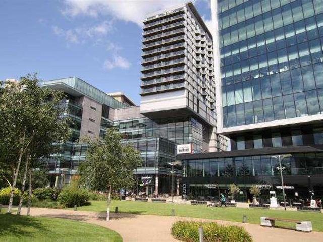 Apartment for rent in Salford Quays, Salford